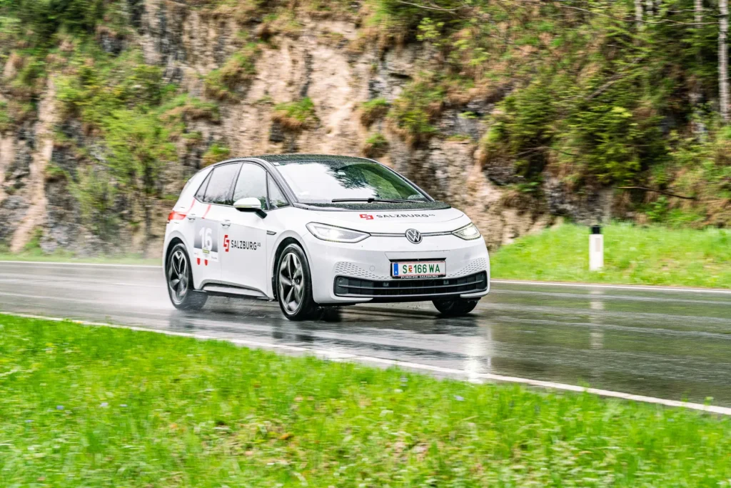 Charity E Rallye 2022 Foto Team F8 web 00644